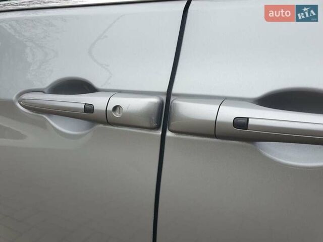 Серый Крайслер Пасифик, объемом двигателя 3.6 л и пробегом 85 тыс. км за 18999 $, фото 27 на Automoto.ua