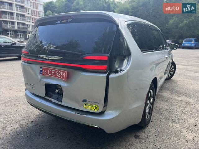 Серый Крайслер Пасифик, объемом двигателя 3.6 л и пробегом 185 тыс. км за 23200 $, фото 14 на Automoto.ua