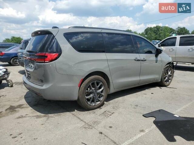 Сірий Крайслер Pacifica, об'ємом двигуна 3.6 л та пробігом 77 тис. км за 13300 $, фото 2 на Automoto.ua