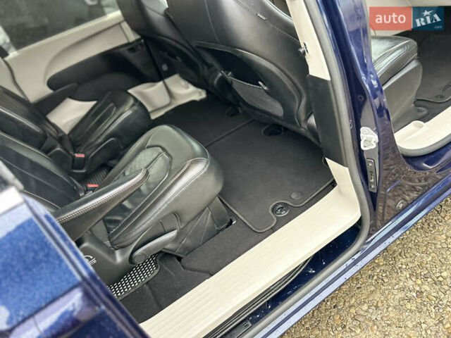 Синий Крайслер Пасифик, объемом двигателя 3.61 л и пробегом 264 тыс. км за 14600 $, фото 39 на Automoto.ua