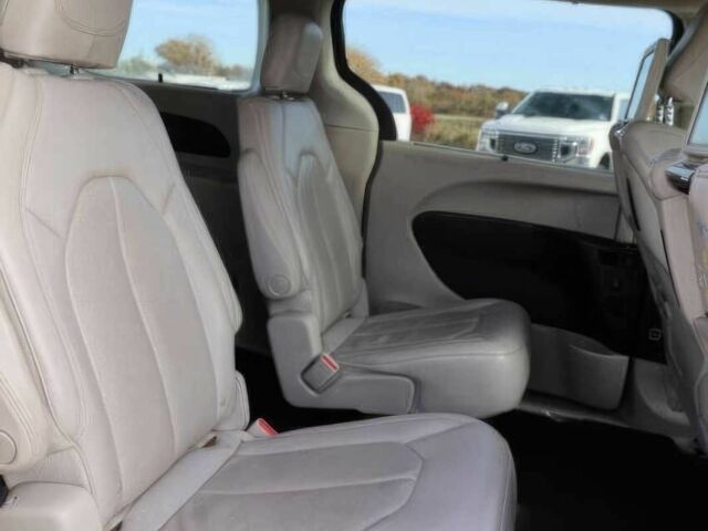 Синий Крайслер Пасифик, объемом двигателя 3.6 л и пробегом 66 тыс. км за 12200 $, фото 9 на Automoto.ua