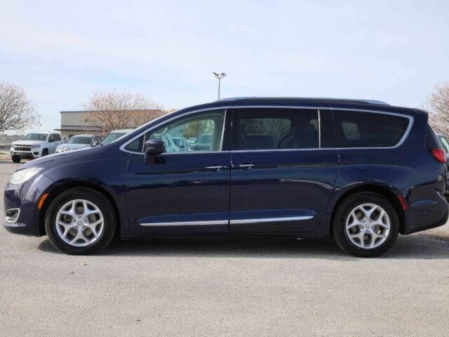 Синий Крайслер Пасифик, объемом двигателя 3.6 л и пробегом 66 тыс. км за 12200 $, фото 3 на Automoto.ua