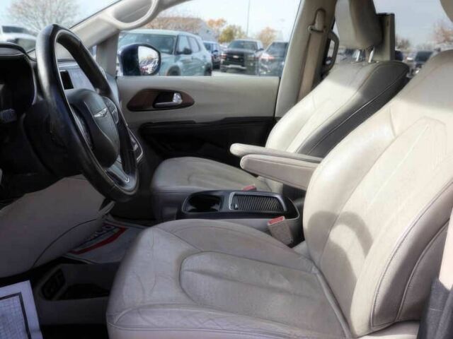 Синий Крайслер Пасифик, объемом двигателя 3.6 л и пробегом 66 тыс. км за 12200 $, фото 8 на Automoto.ua