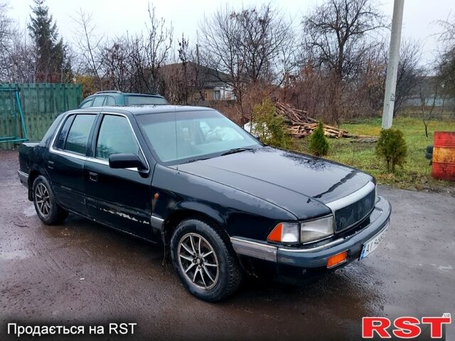 Черный Крайслер Саратога, объемом двигателя 2.5 л и пробегом 0 тыс. км за 1600 $, фото 2 на Automoto.ua