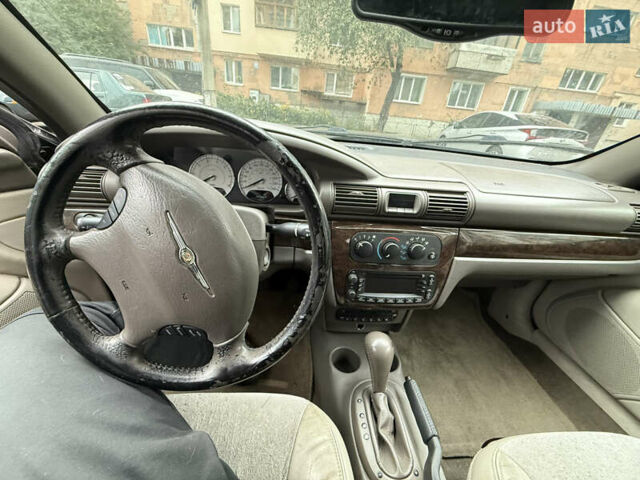 Чорний Крайслер Себрінг, об'ємом двигуна 2.74 л та пробігом 165 тис. км за 2500 $, фото 8 на Automoto.ua