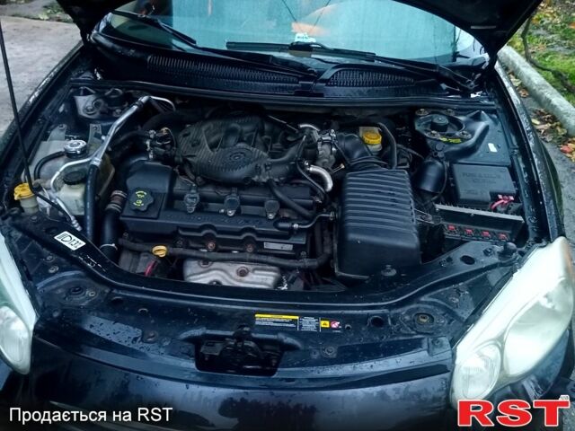 Черный Крайслер Себринг, объемом двигателя 2.7 л и пробегом 250 тыс. км за 3500 $, фото 2 на Automoto.ua