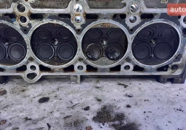 Крайслер Себрінг 2003 у Голованевске на Automoto.ua Сірий Крайслер Себрінг, об'ємом двигуна 2 л та пробігом 175 тис. км за 2399 $, фото 6 на Automoto.ua