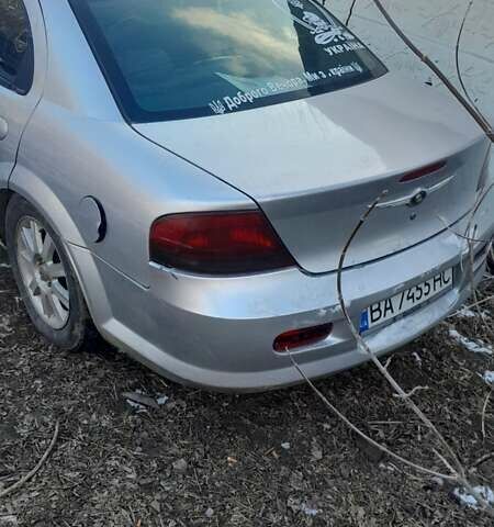 Крайслер Себрінг 2003 у Голованевске на Automoto.ua Сірий Крайслер Себрінг, об'ємом двигуна 2 л та пробігом 175 тис. км за 2399 $, фото 4 на Automoto.ua