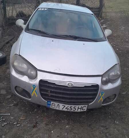 Крайслер Себрінг 2003 у Голованевске на Automoto.ua Сірий Крайслер Себрінг, об'ємом двигуна 2 л та пробігом 175 тис. км за 2399 $, фото 3 на Automoto.ua