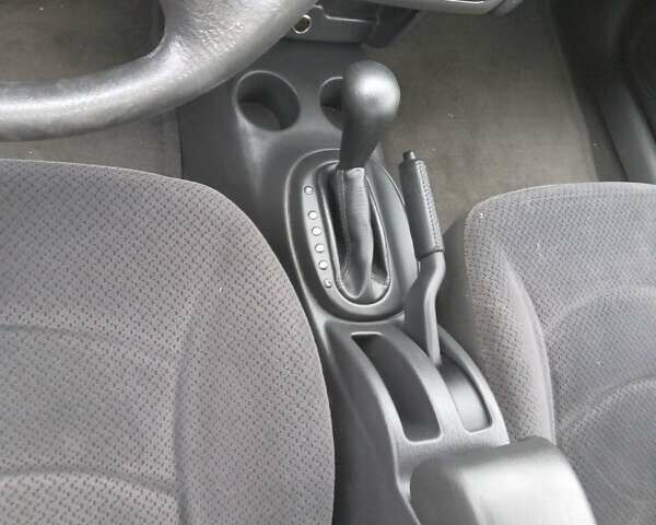 Серый Крайслер Себринг, объемом двигателя 2.7 л и пробегом 118 тыс. км за 3700 $, фото 8 на Automoto.ua