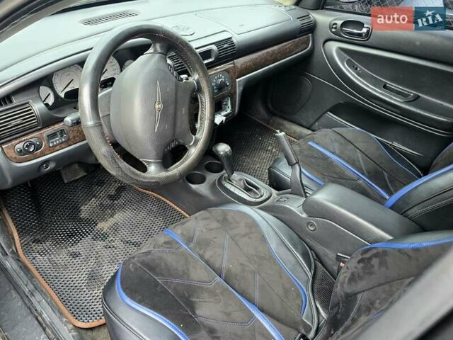 Сірий Крайслер Себрінг, об'ємом двигуна 2 л та пробігом 200 тис. км за 2500 $, фото 8 на Automoto.ua