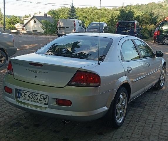 Сірий Крайслер Себрінг, об'ємом двигуна 2 л та пробігом 220 тис. км за 3805 $, фото 2 на Automoto.ua