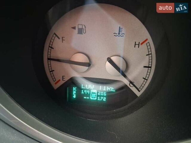 Серый Крайслер Себринг, объемом двигателя 2.74 л и пробегом 184 тыс. км за 5200 $, фото 29 на Automoto.ua