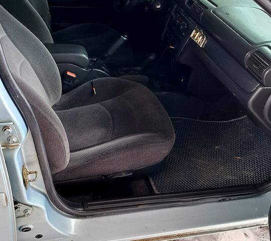 Синій Крайслер Себрінг, об'ємом двигуна 2.4 л та пробігом 280 тис. км за 3300 $, фото 8 на Automoto.ua