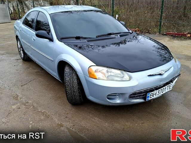 Синій Крайслер Себрінг, об'ємом двигуна 2.4 л та пробігом 280 тис. км за 3300 $, фото 5 на Automoto.ua