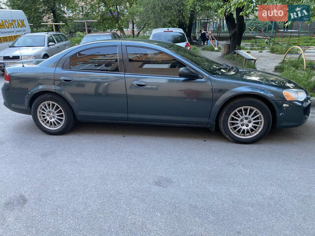 Зелений Крайслер Себрінг, об'ємом двигуна 2.43 л та пробігом 170 тис. км за 3400 $, фото 4 на Automoto.ua