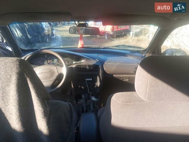 Сірий Крайслер Stratus, об'ємом двигуна 2 л та пробігом 164 тис. км за 2999 $, фото 6 на Automoto.ua