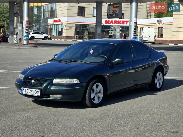 Зелений Крайслер Stratus, об'ємом двигуна 2.5 л та пробігом 320 тис. км за 1800 $, фото 1 на Automoto.ua