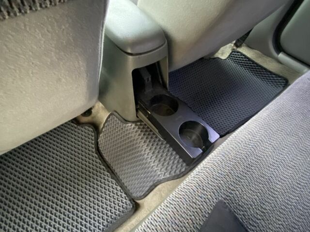 Зелений Крайслер Stratus, об'ємом двигуна 2 л та пробігом 142 тис. км за 3300 $, фото 11 на Automoto.ua