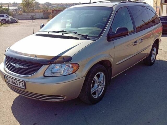 Крайслер Таун Кантри 2002 в Одессе на Automoto.ua Бежевый Крайслер Таун Кантри, объемом двигателя 3.3 л и пробегом 258 тыс. км за 5002 $, фото 4 на Automoto.ua