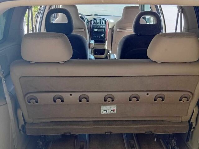 Крайслер Таун Кантри 2002 в Одессе на Automoto.ua Бежевый Крайслер Таун Кантри, объемом двигателя 3.3 л и пробегом 258 тыс. км за 5002 $, фото 8 на Automoto.ua