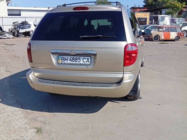 Крайслер Таун Кантри 2002 в Одессе на Automoto.ua Бежевый Крайслер Таун Кантри, объемом двигателя 3.3 л и пробегом 258 тыс. км за 5002 $, фото 2 на Automoto.ua