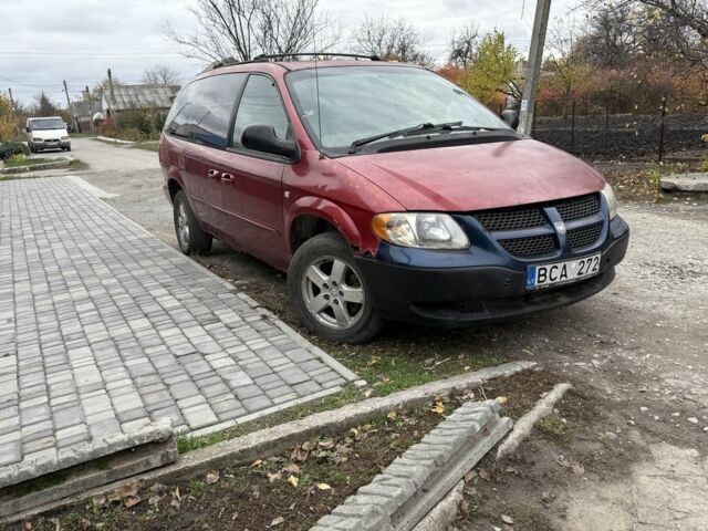 Червоний Крайслер Town & Country, об'ємом двигуна 3.3 л та пробігом 350 тис. км за 700 $, фото 2 на Automoto.ua