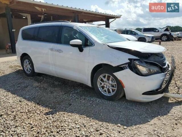 Білий Крайслер Voyager, об'ємом двигуна 3.6 л та пробігом 149 тис. км за 9700 $, фото 6 на Automoto.ua