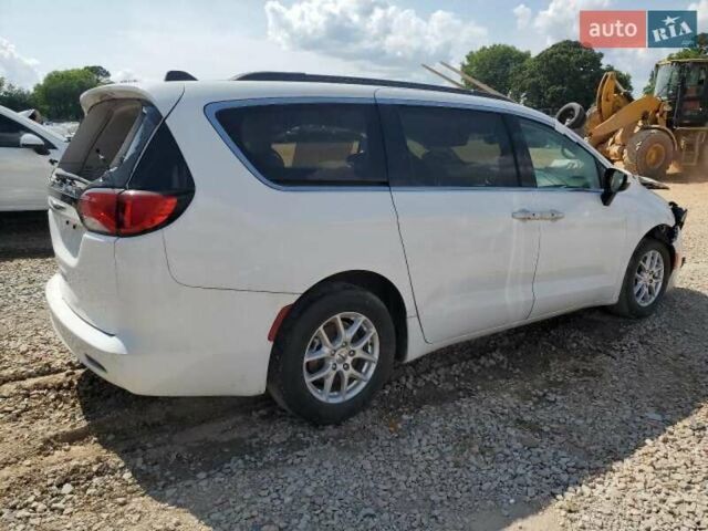 Білий Крайслер Voyager, об'ємом двигуна 3.6 л та пробігом 149 тис. км за 9700 $, фото 4 на Automoto.ua