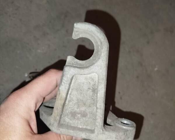 Чорний Крайслер Voyager, об'ємом двигуна 3.3 л та пробігом 335 тис. км за 2500 $, фото 7 на Automoto.ua