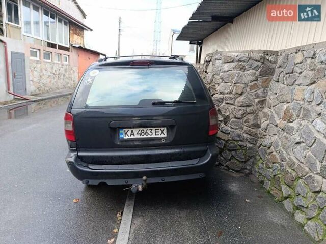 Чорний Крайслер Voyager, об'ємом двигуна 2.78 л та пробігом 365 тис. км за 4200 $, фото 4 на Automoto.ua