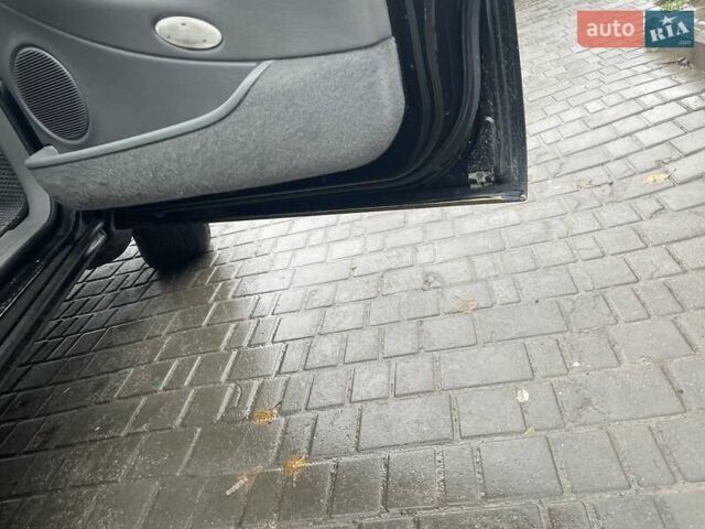 Чорний Крайслер Voyager, об'ємом двигуна 2.78 л та пробігом 284 тис. км за 6300 $, фото 10 на Automoto.ua