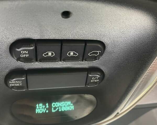 Чорний Крайслер Voyager, об'ємом двигуна 2.78 л та пробігом 282 тис. км за 6350 $, фото 12 на Automoto.ua