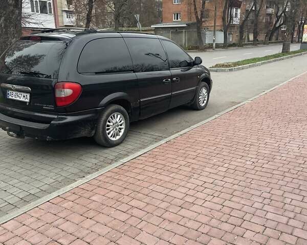Чорний Крайслер Voyager, об'ємом двигуна 2.78 л та пробігом 284 тис. км за 6300 $, фото 4 на Automoto.ua