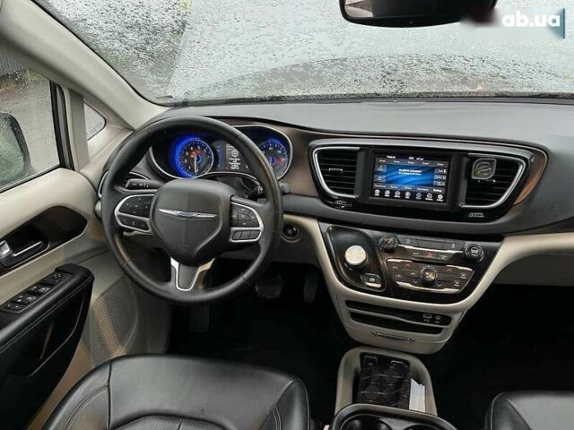Крайслер Voyager, об'ємом двигуна 3.6 л та пробігом 148 тис. км за 12000 $, фото 10 на Automoto.ua