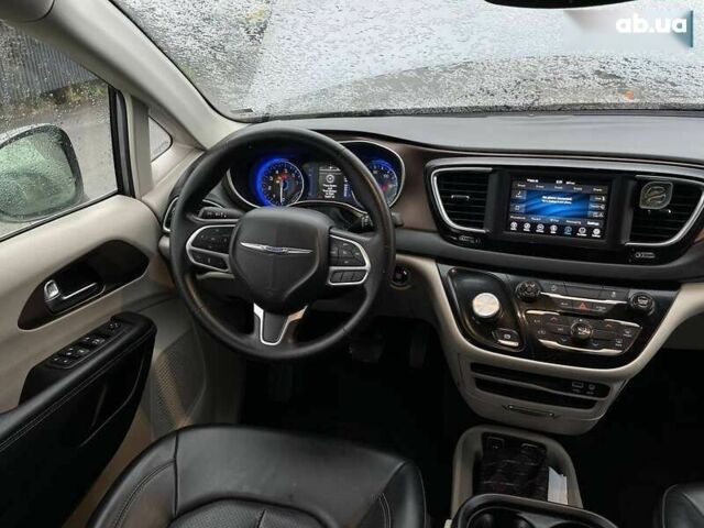 Крайслер Voyager, об'ємом двигуна 3.6 л та пробігом 148 тис. км за 12000 $, фото 12 на Automoto.ua