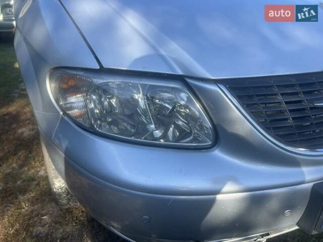 Сірий Крайслер Voyager, об'ємом двигуна 2.5 л та пробігом 312 тис. км за 4800 $, фото 22 на Automoto.ua