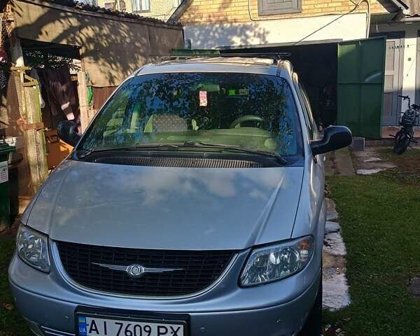 Сірий Крайслер Voyager, об'ємом двигуна 2.5 л та пробігом 312 тис. км за 4800 $, фото 17 на Automoto.ua