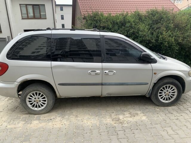 Крайслер Вояджер 2002 в Черновцах на Automoto.ua Серый Крайслер Вояджер, объемом двигателя 2.5 л и пробегом 300 тыс. км за 3000 $, фото 4 на Automoto.ua