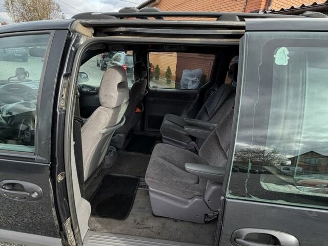 Крайслер Вояджер 2000 в Дергачах на Automoto.ua Синий Крайслер Вояджер, объемом двигателя 2.5 л и пробегом 200 тыс. км за 3000 $, фото 7 на Automoto.ua