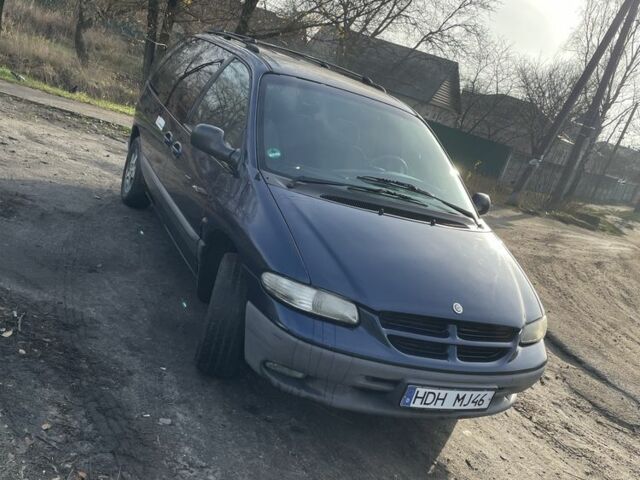 Синій Крайслер Voyager, об'ємом двигуна 0 л та пробігом 250 тис. км за 2714 $, фото 3 на Automoto.ua