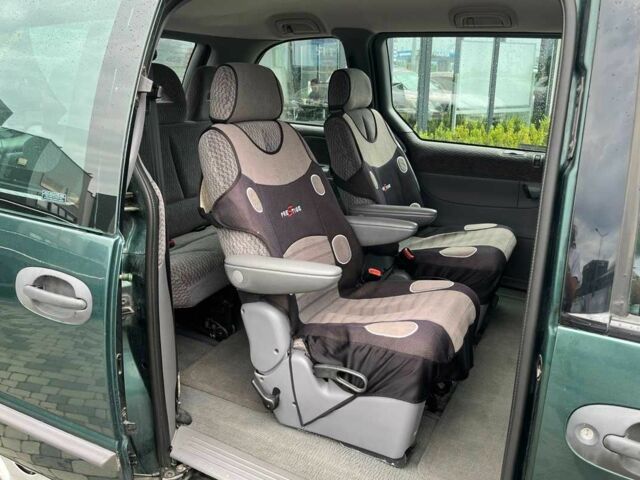 Зеленый Крайслер Вояджер, объемом двигателя 2.5 л и пробегом 158 тыс. км за 5300 $, фото 8 на Automoto.ua