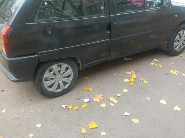 Черный Ситроен 11, объемом двигателя 1.1 л и пробегом 1000 тыс. км за 429 $, фото 1 на Automoto.ua