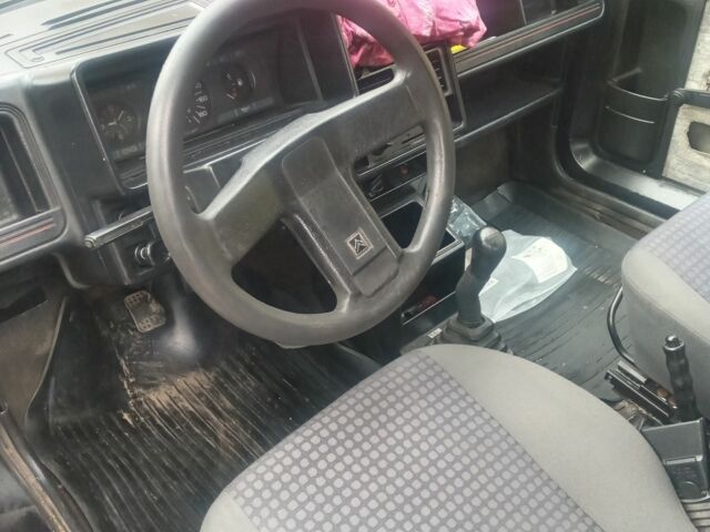 Черный Ситроен 11, объемом двигателя 1.1 л и пробегом 1000 тыс. км за 429 $, фото 4 на Automoto.ua