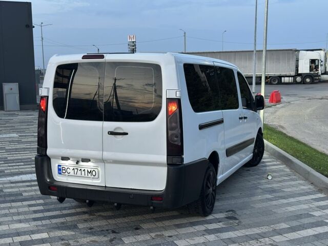 Белый Ситроен 2CV, объемом двигателя 2 л и пробегом 350 тыс. км за 7800 $, фото 1 на Automoto.ua