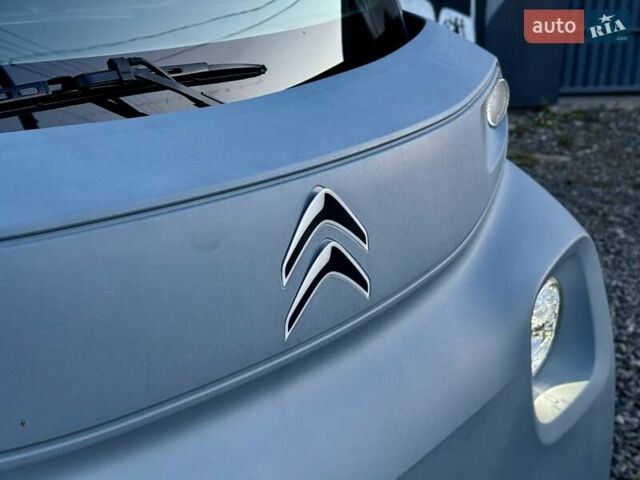 Синий Ситроен АМИ, объемом двигателя 0 л и пробегом 6 тыс. км за 5950 $, фото 5 на Automoto.ua