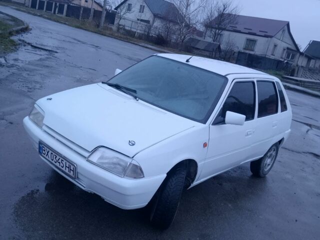 Белый Ситроен АХ, объемом двигателя 1.1 л и пробегом 257 тыс. км за 1300 $, фото 2 на Automoto.ua