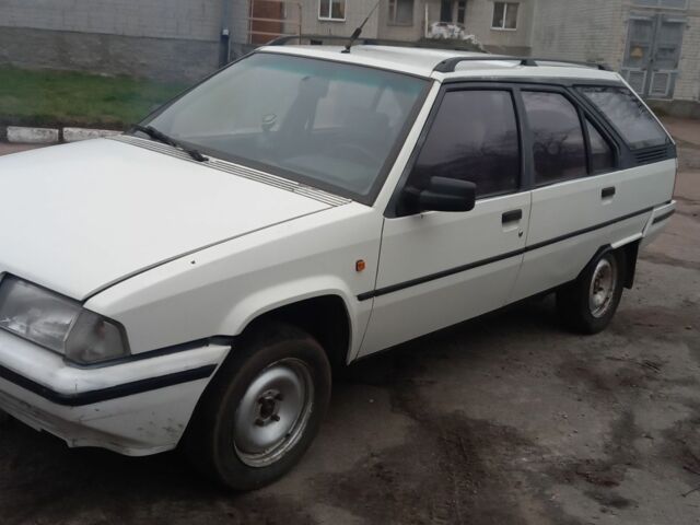 Белый Ситроен БХ, объемом двигателя 1.6 л и пробегом 120 тыс. км за 700 $, фото 9 на Automoto.ua