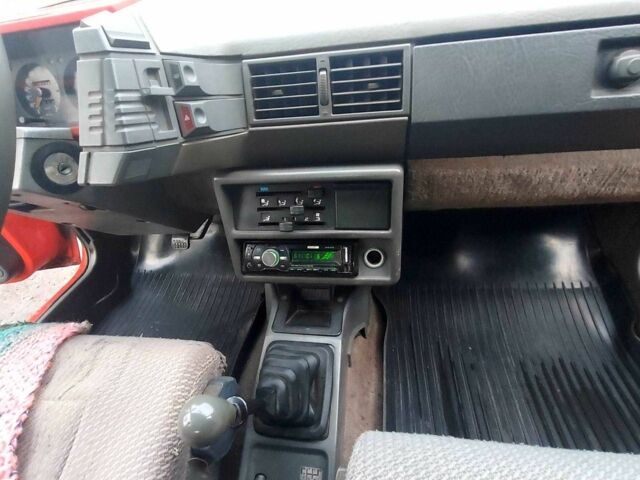 Червоний Сітроен БХ, об'ємом двигуна 1.9 л та пробігом 300 тис. км за 1500 $, фото 4 на Automoto.ua