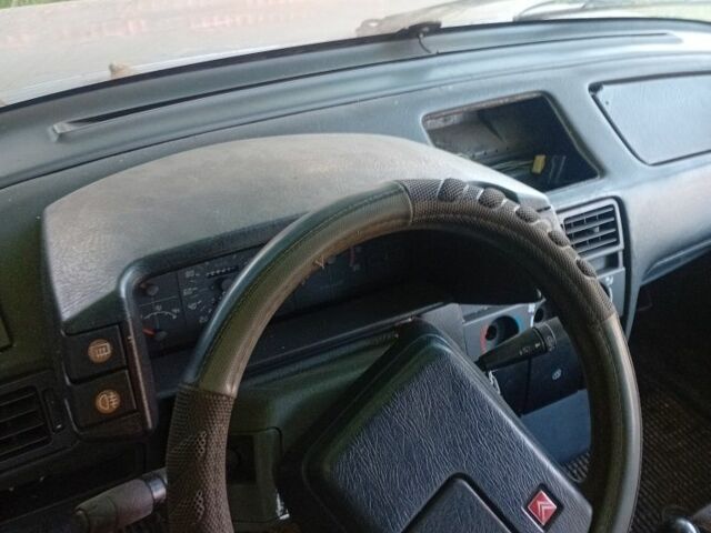 Серый Ситроен БХ, объемом двигателя 1.9 л и пробегом 2 тыс. км за 500 $, фото 2 на Automoto.ua